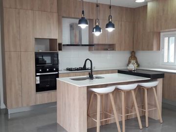Casa en Venta en Condominio Las Aguilas