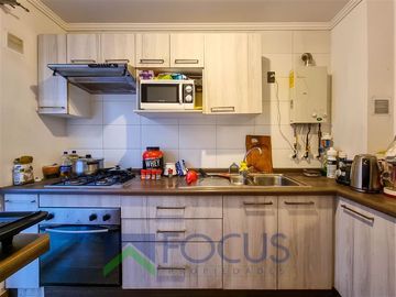 Casa en Venta en A pasos de a cuatro poniente con alfredo silva carvallo