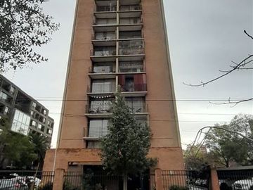Departamento en Venta en Avda. José Miguel Carrera - Quinta Avenida - Metro Ciudad del Niño