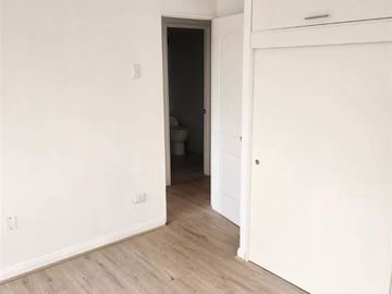 Departamento en Venta en Alonso de Cordova con Vespucio