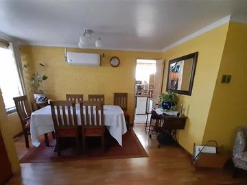 Casa en Venta en Pedro Donoso con Los Pioneros