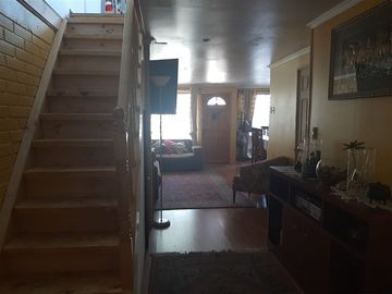 Casa en Venta en Pedro Donoso con Los Pioneros