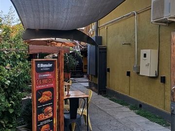 Local Comercial en Venta en Condell con Bilbao