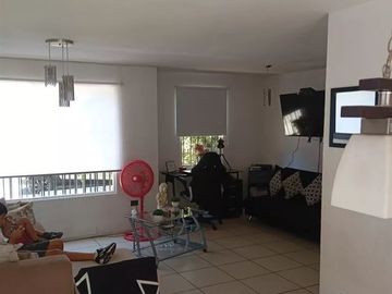 Casa en Venta en Valle Lo Campino