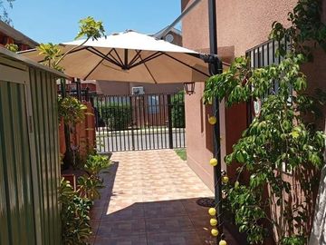 Casa en Venta en Valle Lo Campino