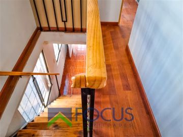 Casa en Venta en Vive a pasos de metro Santiago Bueras (L5)