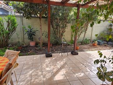 Casa en Venta en Santa Ema con Santa Nelly
