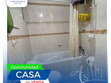 VENTA CASA 3 PISOS LOS PORTALES DE NARANJAL SAN MARTIN DE PO