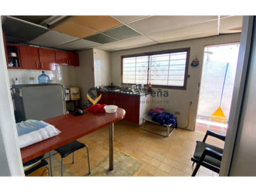 VENDO CASA COMERCIO Y SALUD EN NORTE DE BARRANQUILLA