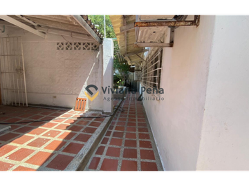 VENDO CASA COMERCIO Y SALUD EN NORTE DE BARRANQUILLA