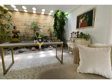 VENDO Casa grande en sector exclusivo de Barranquilla