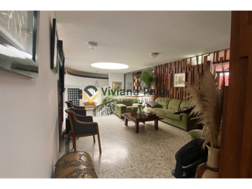 VENDO Casa grande en sector exclusivo de Barranquilla