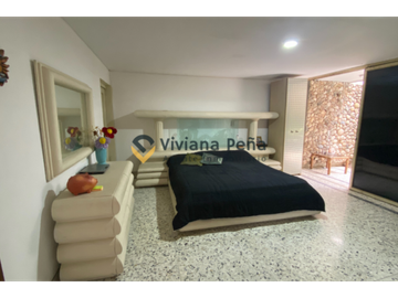 VENDO Casa grande en sector exclusivo de Barranquilla