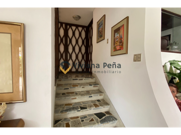 VENDO Casa grande en sector exclusivo de Barranquilla