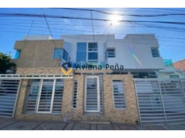 VENDO Hermosa Casa en sector Villa Santos Barranquilla