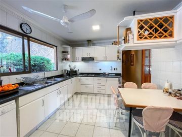 Casa en Venta en Condominio Los Almedros