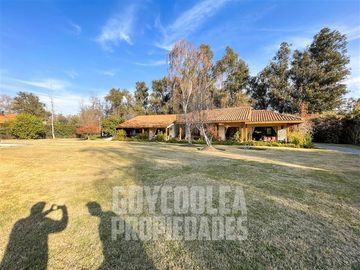 Casa en Venta en Condominio Los Almedros