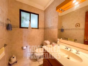 Casa en Venta en Condominio Los Almedros