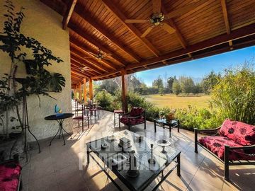 Casa en Venta en Condominio Los Almedros