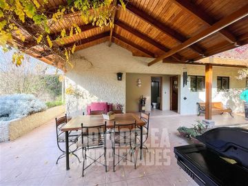 Casa en Venta en Condominio Los Almedros