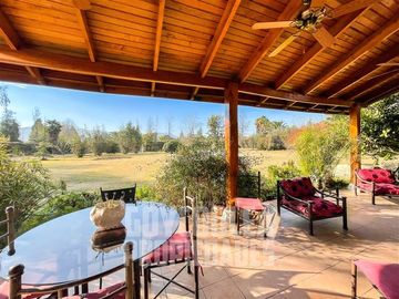 Casa en Venta en Condominio Los Almedros