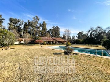 Casa en Venta en Condominio Los Almedros