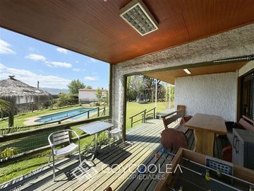 Casa en Venta en Condominio Sector El Alamo