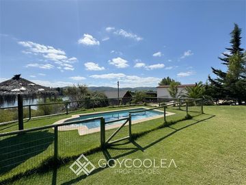 Casa en Venta en Condominio Sector El Alamo
