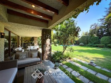 Casa en Venta en Los Juglares / Los Nogales