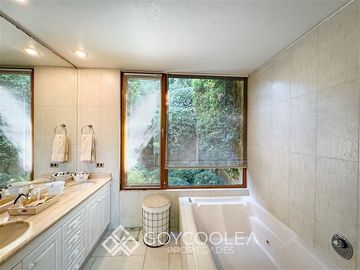Casa en Venta en Los Juglares / Los Nogales