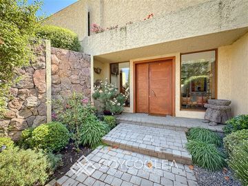 Casa en Venta en Los Juglares / Los Nogales