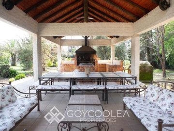 Casa en Venta en Colegio Los Olivos