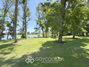 Casa en Venta en Orilla Lago Rapel Estero Alhue