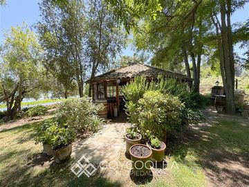 Casa en Venta en Orilla Lago Rapel Estero Alhue