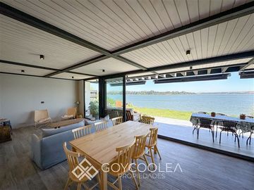 Casa en Venta en Condominio Orilla Lago Quebrada Honda