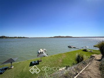 Casa en Venta en Condominio Orilla Lago Quebrada Honda