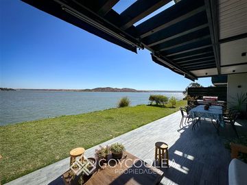 Casa en Venta en Condominio Orilla Lago Quebrada Honda
