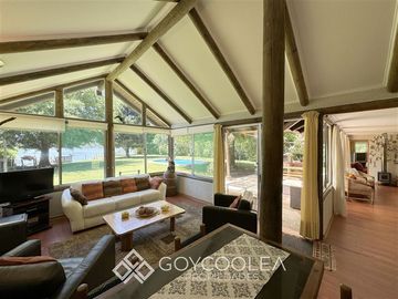 Casa en Venta en Orilla Lago El Estero