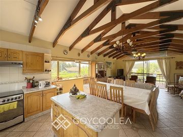 Casa en Venta en Condominio Las Piedras