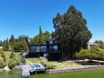 Casa en Venta en Orilla Lago Nautico 2