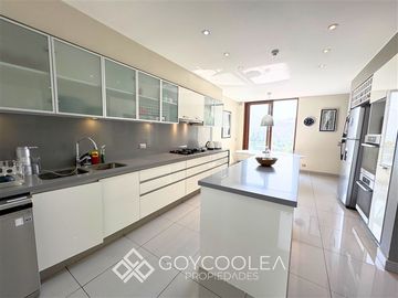 Departamento en Venta en San Damian / Charles Hamilton