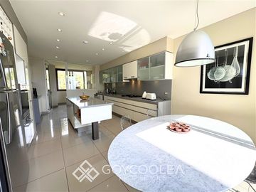 Departamento en Venta en San Damian / Charles Hamilton