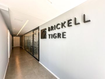 Departamento en Venta,  Amoblado, 2 Ambientes, en Torre Brickell, Tigre, GBA Norte