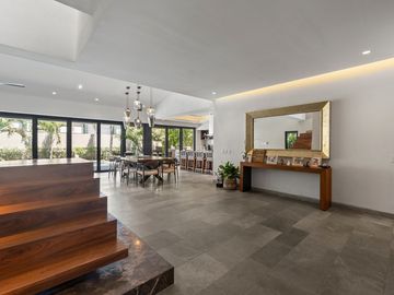 Casa Olivos 440