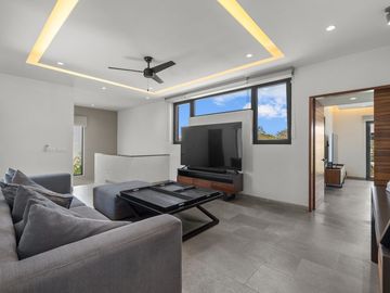 Casa Olivos 440