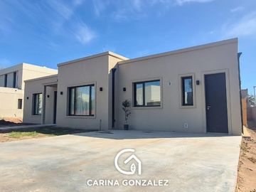 Casa enbarrio privado COSTA AZUL