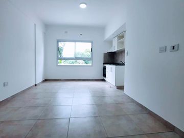 Alquiler, Departamento 2 ambientes con cochera y terraza- Ituzaingó Sur -