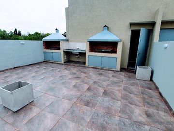 Alquiler, Departamento 2 ambientes con cochera y terraza- Ituzaingó Sur -