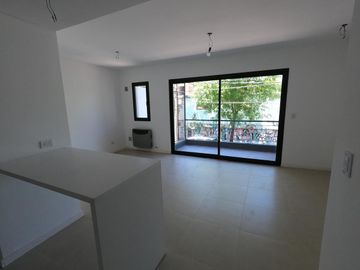 Venta departamento 2 ambientes  a ESTRENAR en Victoria! Ambrosoni 1379