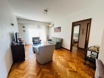 APTO CREDITO Venta Departamento en Caballito Cinco ambientes